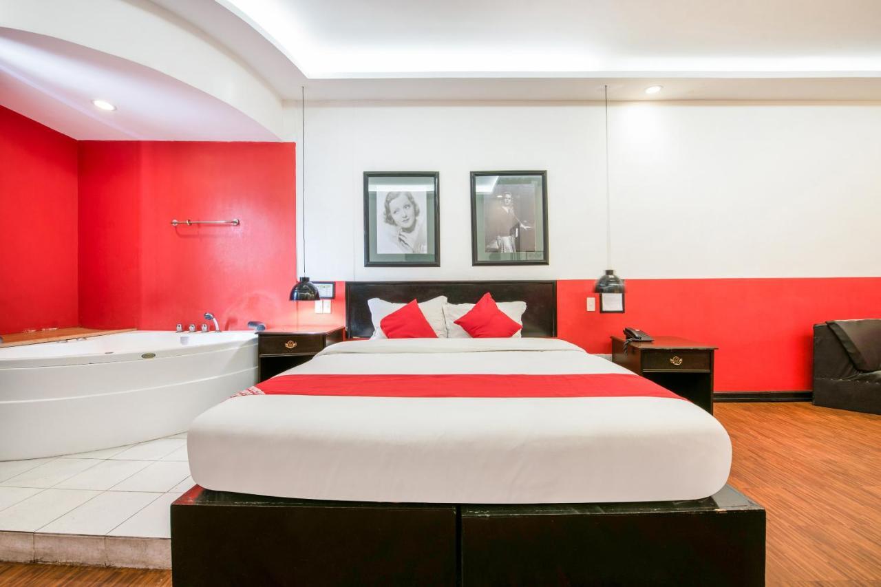 Oyo 432 Diamondwood Hotel Angeles Kültér fotó